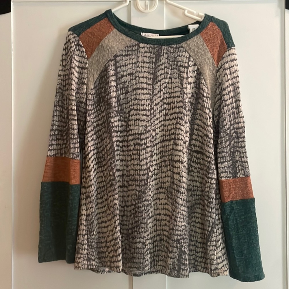 Bucket List Snake print top